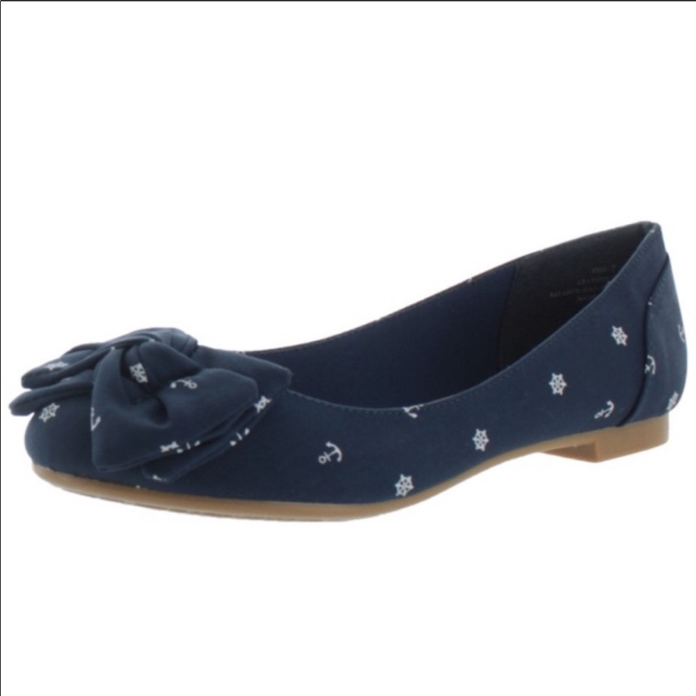 Modcloth Restricted Navy Anchor Flats
